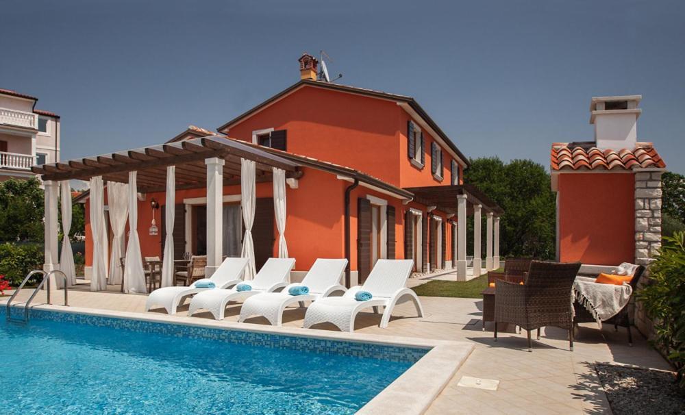 Villas Vilanija Umag Luaran gambar